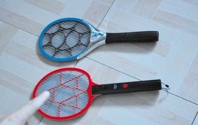 電蚊拍變“電人拍” 安全警示與兒童防護須知